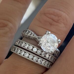 Elegant Silver Diamond Ring Set